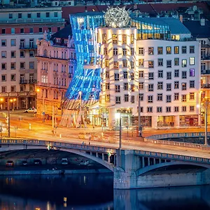 Dancing House - Tančící Dům Praga